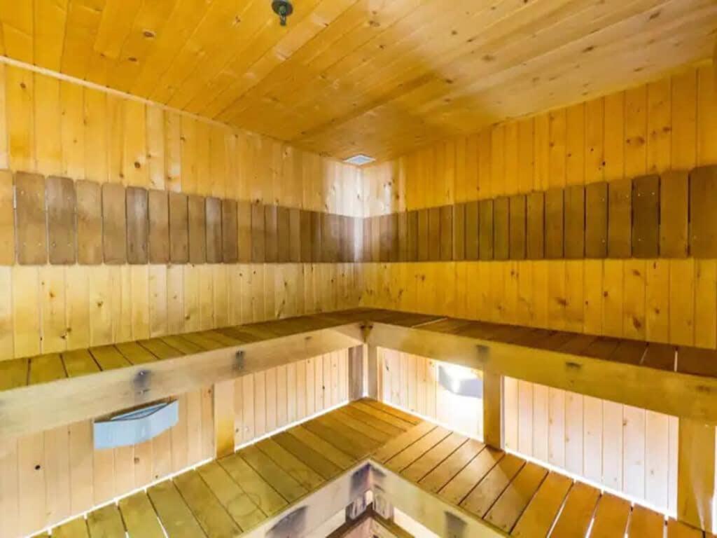 Bright One Bedroom Beauty With Balcony And Unbeatable Views Окленд Екстер'єр фото